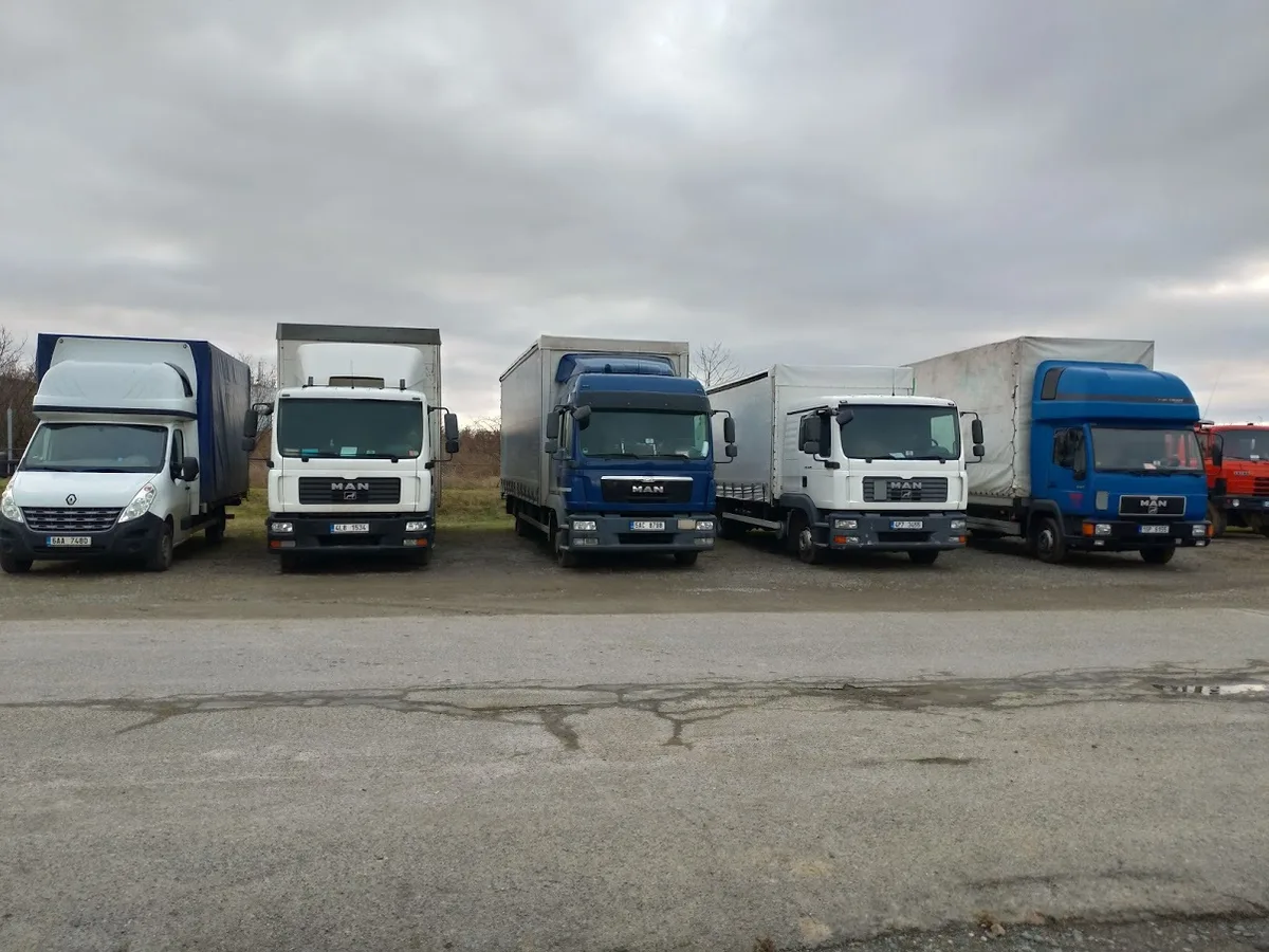 Flotila vozidel Hanuš Transport